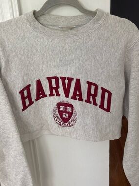 Champion Reverse Weave Sweatshirt in Light Gray with Blue Logo Tag